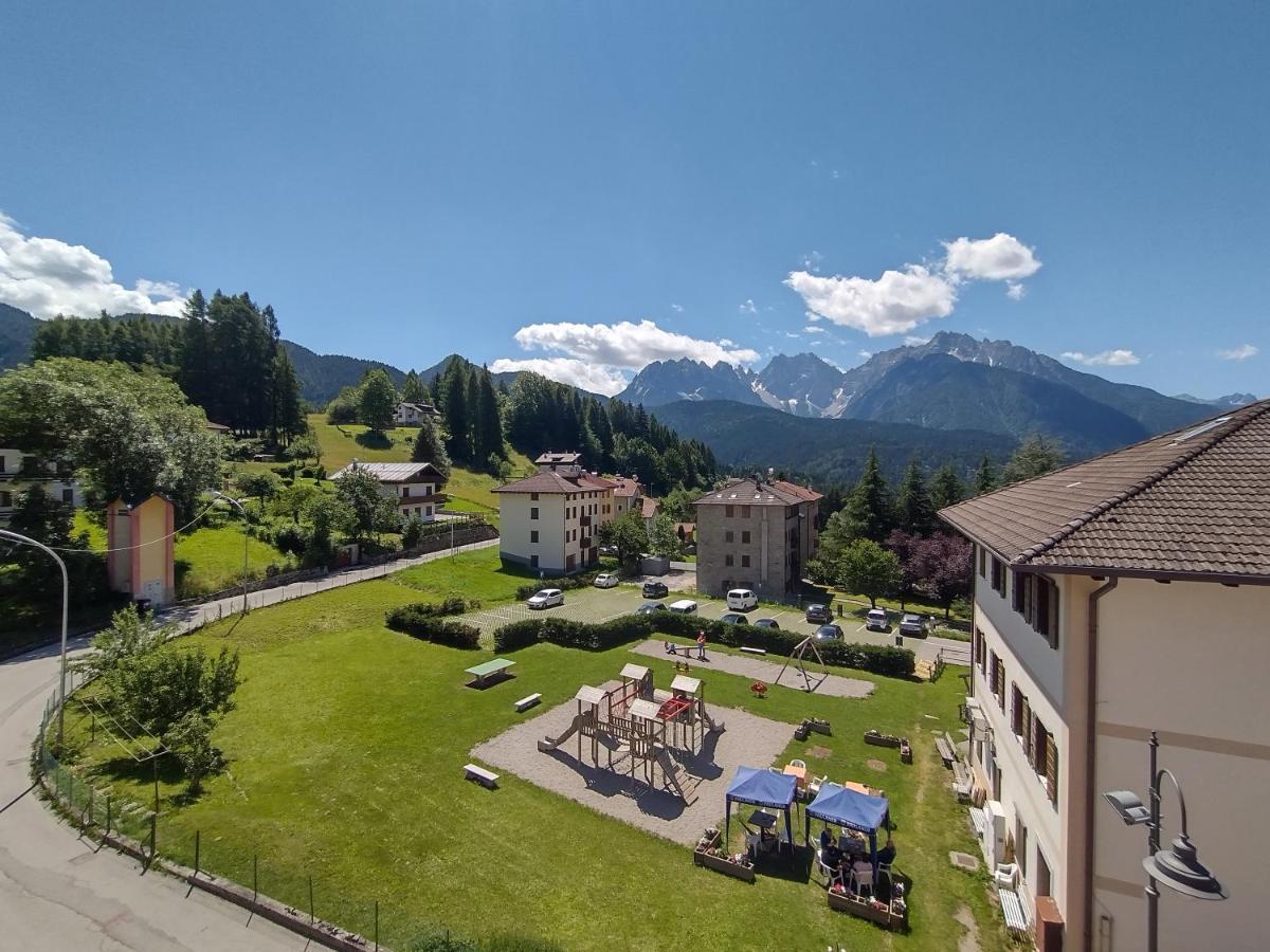 Hotel Da Marco Vigo di Cadore Exteriör bild